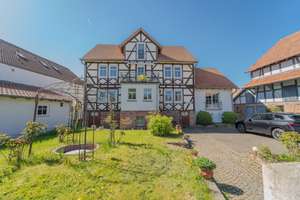 EFH mit Scheune, Werkstatt, Gästehaus, Garten und Garage – Die vollständige Adresse der Immobilie erhältst du vom Anbieter., 35279 Neustadt (Hessen) – Vorschaubild 2