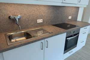 Sanierte 2-Zimmer-Wohnung mit Balkon und EBK in Krefeld – Alte Linner Straße 73, 47799 Cracau, Krefeld – Vorschaubild 4