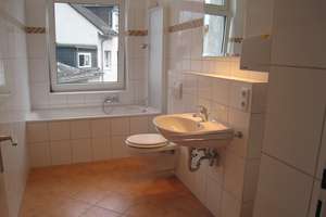Helle 2-Zi-WHG. in Frankfurt-Bockenheim, Leipziger Straße, top gepflegt, Stil-Altbau, von Privat – Leipziger Straße 106, 60487 Bockenheim, Frankfurt am Main – Vorschaubild 4