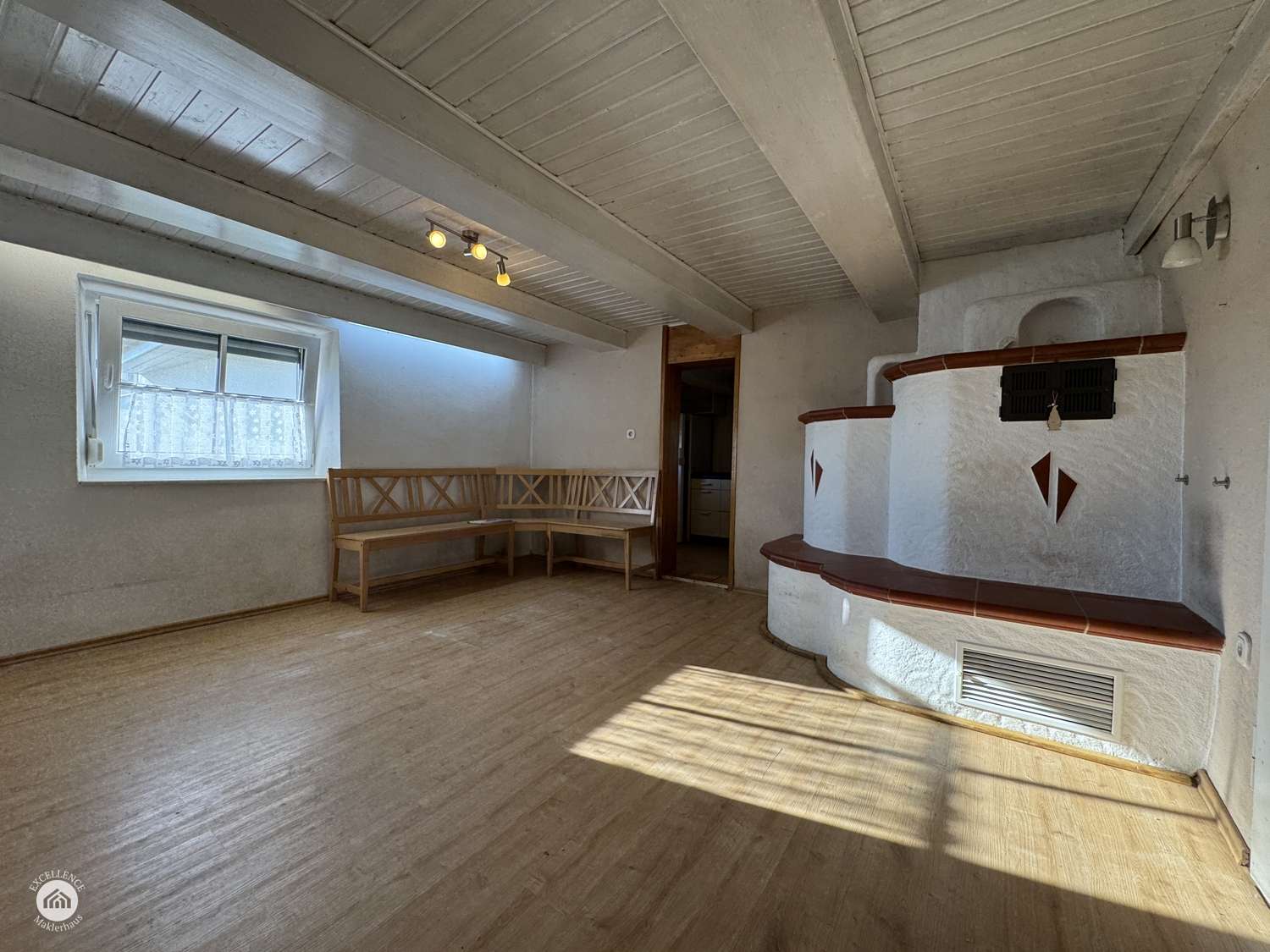 Immobilie in Münsterhausen - HISTORISCHES EINFAMILIENHAUS mit großem Garten und Scheune -*Käuferprovisionsfrei* - Bild 8