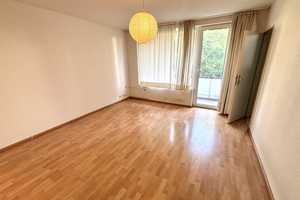 Teilrenovierte Wohnung Nähe Ku'damm!  – Berlin – Vorschaubild 4