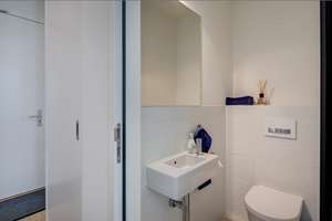 Möbliert: Top möblierte Wohnung im FRIENDS-Tower – Die vollständige Adresse der Immobilie erhältst du vom Anbieter., 80639 Nymphenburg, München – Vorschaubild 10