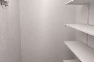 2,5-Zimmer-Wohnung in der Unteren Au | Beamer | begehbarer Kleiderschrank  |  – Die vollständige Adresse der Immobilie erhältst du vom Anbieter., 81541 Untere Au, München – Vorschaubild 8