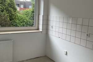 NUR für 4 Personen mit (WBS/ 91 m²) Wohnberechtigungsschein! Eigene Fußbodenverlegung! – Graudenzer Weg 3, 22049 Dulsberg, Hamburg – Vorschaubild 4