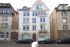 Liebevoll saniertes Mehrfamilienhaus mit Denkmalschutz in beliebter Lage von Bad Cannstatt – Die vollständige Adresse der Immobilie erhältst du vom Anbieter., 70374 Oberer Schlossgarten, Stuttgart – Vorschaubild 1