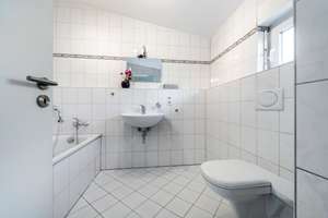 Schuch Immobilien - Exklusives Wohnen im modernen Penthouse - Einzugsbereit – Die vollständige Adresse der Immobilie erhältst du vom Anbieter., 65197 Biebrich, Wiesbaden – Vorschaubild 29