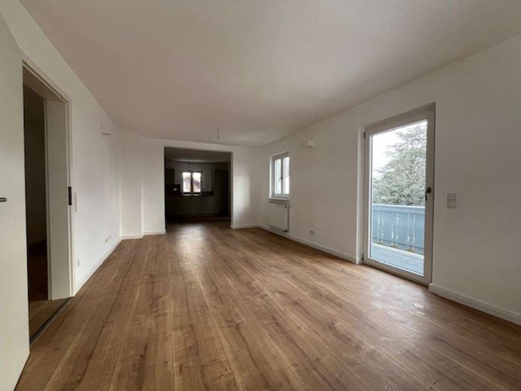 Immobilie in Bad Kohlgrub - Erstbezug !  Exklusive Wohnung mit Balkon in Bad Kohlgrub 
 - Bild 3