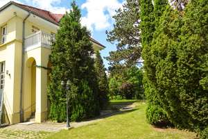 ~ Haus für Generationen !! ~ Blick über Dresden ~ Stadtvilla / ZFH + Einliegerwhg! – Die vollständige Adresse der Immobilie erhältst du vom Anbieter., 1239 Leubnitz-Neuostra, Dresden – Vorschaubild 3