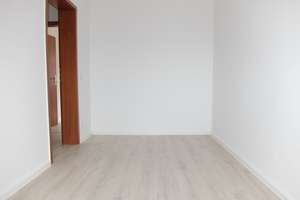 FAMILIEN-Wohnung 5 Zimmer - bequem im Erdgeschoss auf 122 qm – Carl-von-Ossietzky-Straße 117, 9127 Gablenz, Chemnitz – Vorschaubild 13