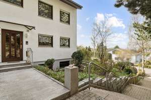 Charmantes Haus mit viel Platz für Ihre Familie – Wohnen mit Weitblick auf dem Geigersberg