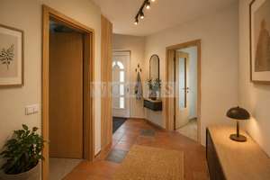 Familienglück im Grünen und ruhiger Lage – Einfamilienhaus mit urbaner Anbindung – Die vollständige Adresse der Immobilie erhältst du vom Anbieter., 12621 Kaulsdorf, Berlin – Vorschaubild 5