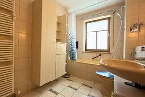 ** Moderne 3-ZKB-Maisonette-Designwohnung mit herrlichem Balkon in begehrter, stadtnaher Wohnlage ** – 85057 Mitte, Ingolstadt – Vorschaubild 12