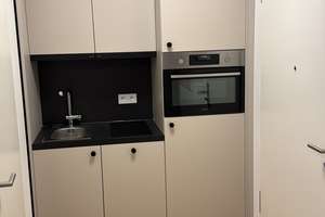 Kompaktes Apartment in Adlershof: Ein-Zimmer-Wohnung mit Balkon