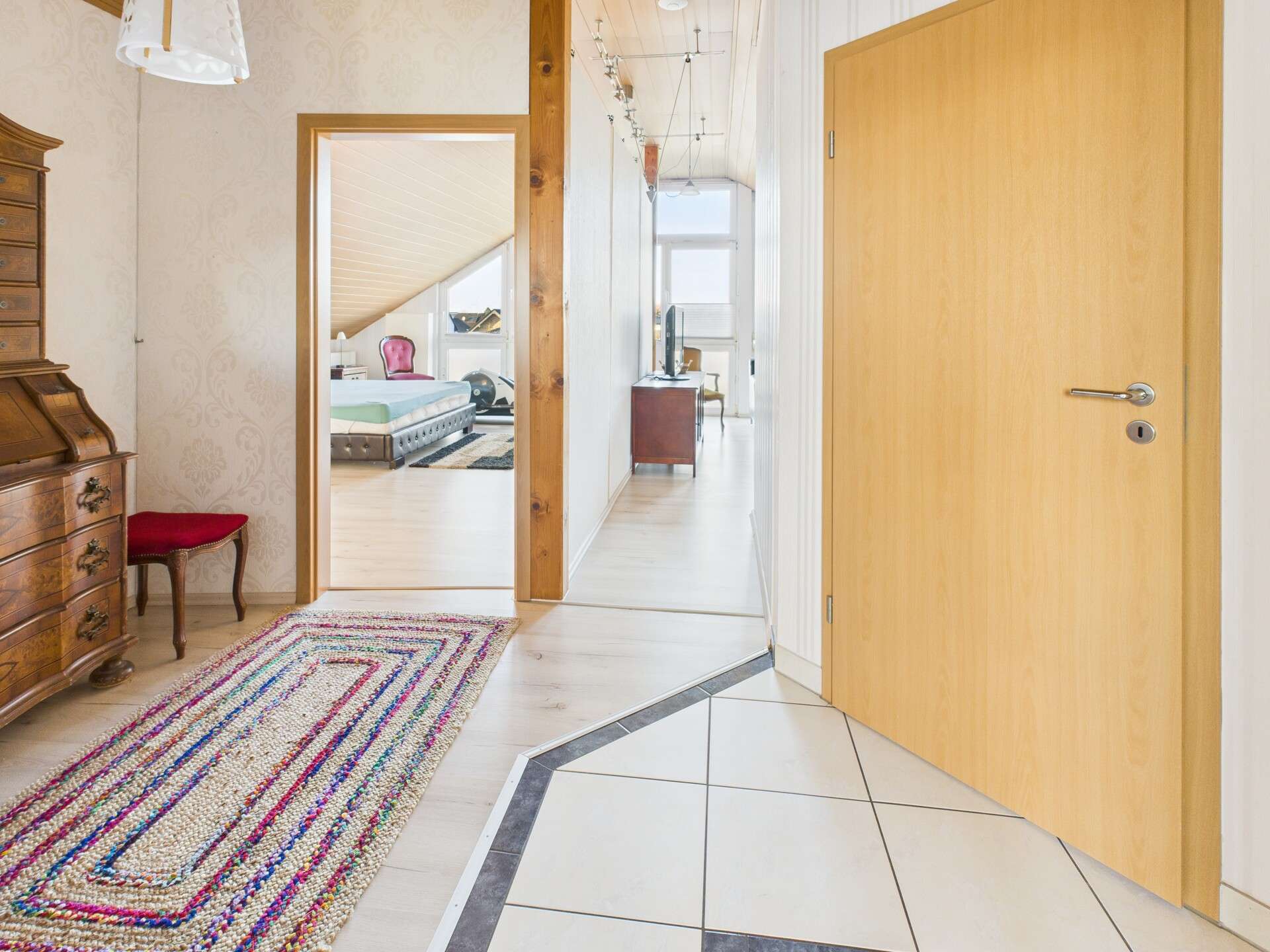 Immobilie in Merzenich - Großzügiges 1–3-Familienhaus mit vielseitigem Nutzungspotenzial in Merzenich! - Bild 13