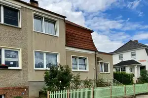 Gepflegte Doppelhaushälfte mit modernen Annehmlichkeiten – Demmin (Kreis) – Vorschaubild 6