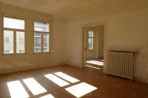 Charmante Jugendstilwohnung mit großzügigem Schnitt – Reinsburgstraße 154, 70197 Stuttgart – Vorschaubild 4