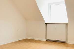 Voll vermietetes Wohn- und Geschäftshaus mit 
7 Wohneinheiten, 
2 Gewerbeeinheiten und 6 Garagen – Die vollständige Adresse der Immobilie erhältst du vom Anbieter., 44809 Hofstede, Bochum – Vorschaubild 9
