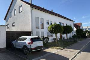 provisionsfreie Lichtdurchflutete 3-Zimmer-Wohnung mit Südost-Balkon, hochwertiger Ausstattung 