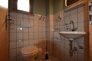Gepflegtes Einfamilienhaus mit gemütlichem Garten und Terrasse – Die vollständige Adresse der Immobilie erhältst du vom Anbieter., 91522 Innenstadt, Ansbach – Vorschaubild 16