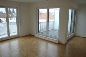 Westpark-Nähe, Balkon und Dachterrasse mit Gartenblick – Fürstenrieder Strasse 174, 81377 Neuhadern, München – Vorschaubild 5