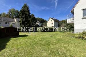 Charmantes Zuhause mit Baugrundstück in zentraler Lage – Die vollständige Adresse der Immobilie erhältst du vom Anbieter., 57072 Siegen, Siegen – Vorschaubild 18