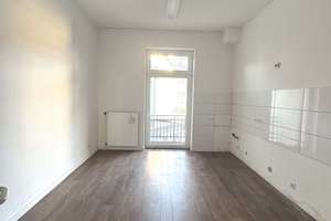 top renovierter Altbau mit 4 Zimmern in zentraler Lage gegenüber kleinem Park – Kupferdreherstr 170, 45257 Kupferdreh, Essen – Vorschaubild 3