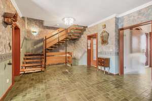 Property thumbnail 10