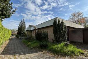 Architektonisches Unikat - Großzügiges Atriumhaus mit offener Bauweise und privaten Garten