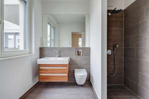 Erstbezug in Schöneberg: 4 Zimmer. 2 Bäder. Großer Balkon & Einbauküche. – 10781 Schöneberg, Berlin – Vorschaubild 16