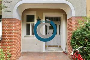 SCHÖNER ALTBAU MIT BALKON - STUCK, DIELEN & HOHE DECKEN - HÜBSCHER GEMEINSCHAFTSGARTEN – Stephanstr. 25 aa, 12167 Steglitz, Berlin – Vorschaubild 1