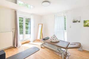 Stadtvilla mit viel Raum und großem Garten,  Alt-Baumbestand und teilgewerbl. Vermietung möglich – Neuss (Rhein-Kreis) – Vorschaubild 30