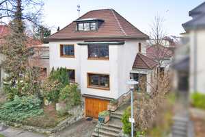 Einfamilienhaus mit Charme und Potenzial - herrlicher Garten, Dachterrasse und Garage inklusive – Karlsruhe (Kreis) – Vorschaubild 2