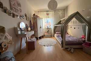 Ihr neues Familienzuhause in Widdersdorf – moderne Doppelhaushälfte mit Garten und Dachstudio – Die vollständige Adresse der Immobilie erhältst du vom Anbieter., 50859 Widdersdorf, Köln – Vorschaubild 7