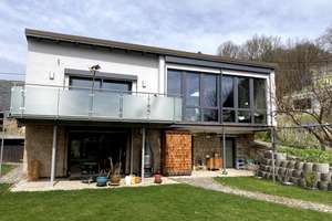 Vollsaniert. Bezugsfertig. Sauna. Kamin. Südgarten. Aussicht. Erzgebirge von seiner schönsten Seite – Die vollständige Adresse der Immobilie erhältst du vom Anbieter., 8340 Schwarzenberg/Erzgebirge – Vorschaubild 8