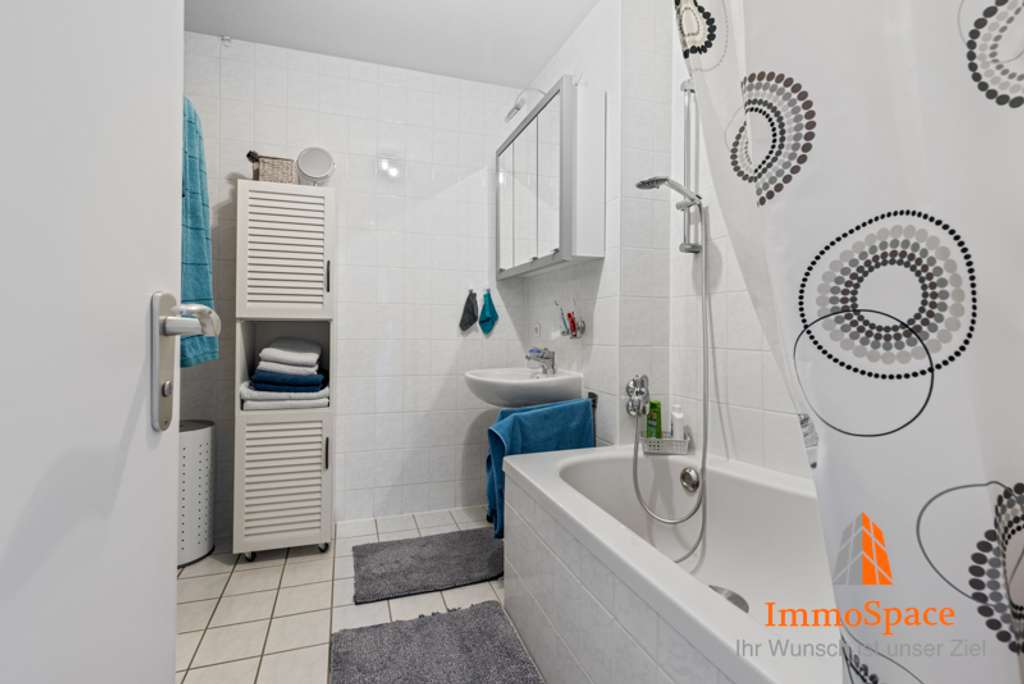 Immobilie in Germering - IMMOSPACE *** DER GEWINN LIEGT IM EINKAUF!  4 ZKB IN OBERSTER LAGE *** INKL. TG *** - Bild 4