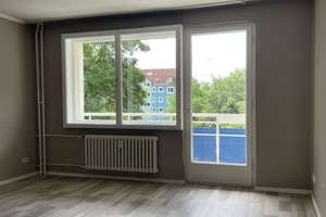 2 Zimmer Wohnung mit Balkon – Päwesiner Weg 15, 13581 Wilhelmstadt, Berlin – Vorschaubild 3