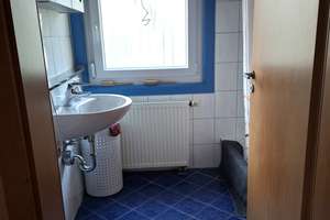Älteres Wohnhaus in einer Anliegerstraße im Wohngebiet Igersheim – Die vollständige Adresse der Immobilie erhältst du vom Anbieter., 97999 Igersheim – Vorschaubild 23