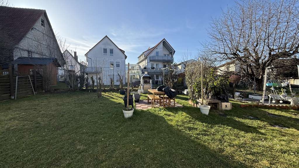 Immobilie in Neuhausen auf den Fildern - „Die pfiffige top sanierte 3 Zimmer Wohnung mit Terrasse in ruhiger Lage!„ - Bild 0