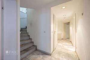 Gartenrefugium in Harlaching – Großzügige Maisonette-Wohnung mit drei Terrassen – Die vollständige Adresse der Immobilie erhältst du vom Anbieter., 81545 Harlaching, München – Vorschaubild 16