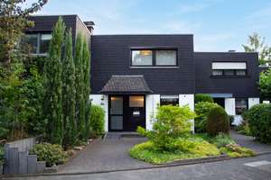 Modernisiertes Reihenhaus in familienfreundlicher Lage von Rondorf