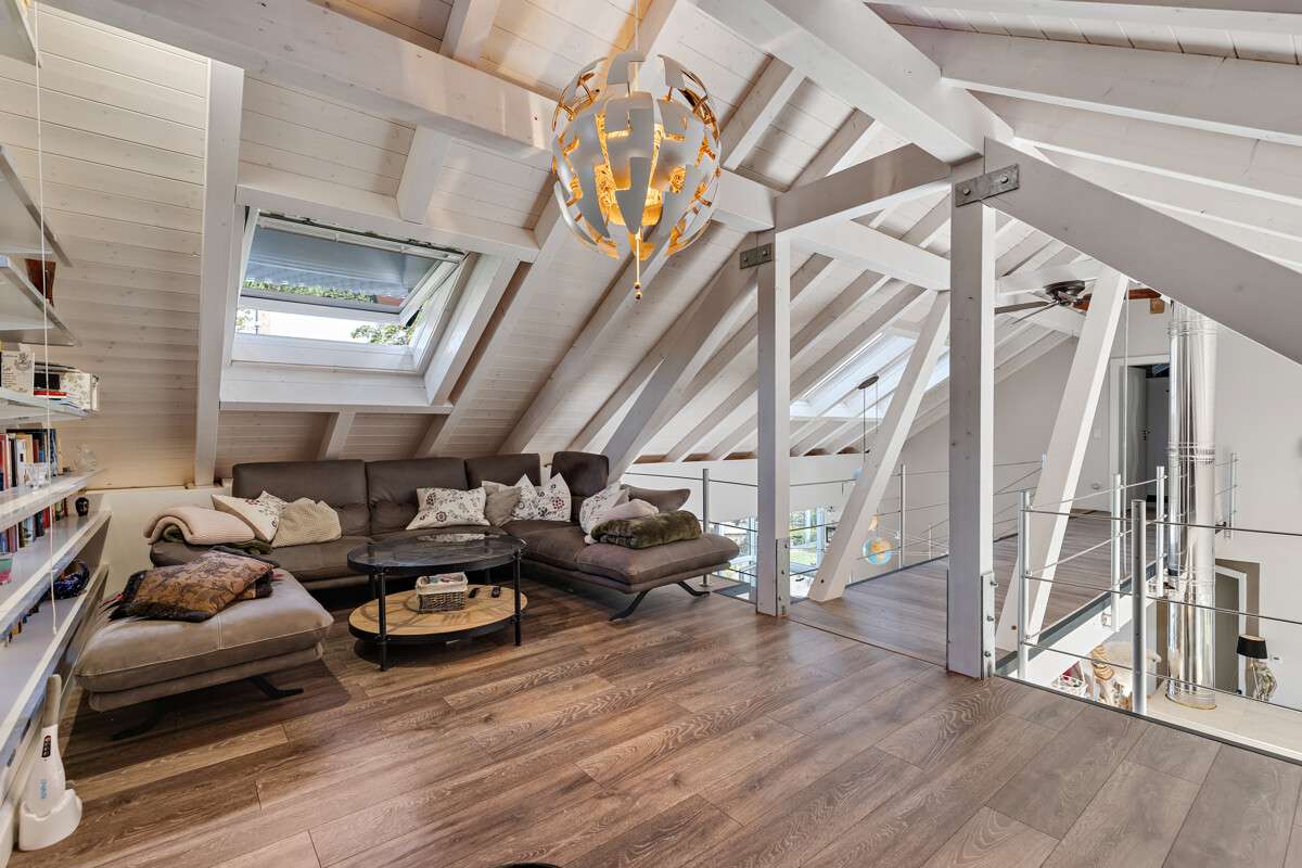 Immobilie in Affing - Exklusive Villa auf einzigartigem Grundstück in Affing - Bild 3