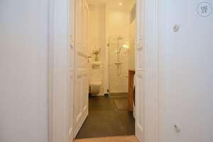 Sehr schöne und modern möblierte 2-Zimmer Wohnung mit Internet in Wiesbaden – Die vollständige Adresse der Immobilie erhältst du vom Anbieter., 65185 Mitte, Wiesbaden – Vorschaubild 16