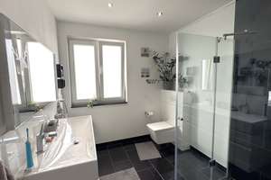 Freistehendes Architektenhaus mit exklusiver Gartenoase in der Neuen Bahnstadt Opladen – Hanna-Neumann-Straße 10, 51379 Opladen, Leverkusen – Vorschaubild 18
