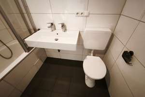 ruhige helle kopfortable  Wohnung 1. Etage großer Balkon – Zanderstraße 42, 53177 Pennenfeld, Bonn – Vorschaubild 33