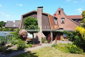 Großzügiges Zweifamilienhaus mit Feldrandlage in Wakendorf II – Wakendorf II, Segeberg (Kreis), 24558 Segeberg (Kreis) – Vorschaubild 2