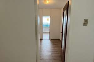 Modernisierte 2,5-Zi.-Wohnung im 13. OG | Neue Einbauküche & Westbalkon – Sankt Johann 6, 91056 Alterlangen, Erlangen – Vorschaubild 7