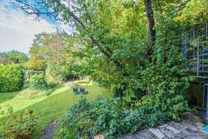 Schöner Garten. 2 FH + zusätzl. NFL im ausgebauten, hellem DG – Offenbach (Kreis) – Vorschaubild 1