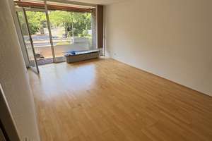 Freundliche 2,5-Zimmer-Wohnung mit Balkon und Garage in begehrter Lage in Oppum – Die vollständige Adresse der Immobilie erhältst du vom Anbieter., 47809 Oppum, Krefeld – Vorschaubild 2