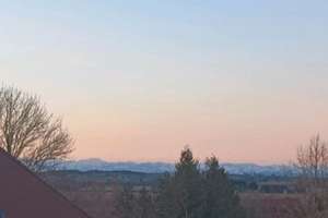 Kernsaniertes Einfamilienhaus mit herrlichem Ausblick 