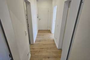 Mehrfamilienhaus mit Ausbaureserve in guter Lage – Die vollständige Adresse der Immobilie erhältst du vom Anbieter., 23554 Sankt Lorenz Nord, Lübeck – Vorschaubild 5